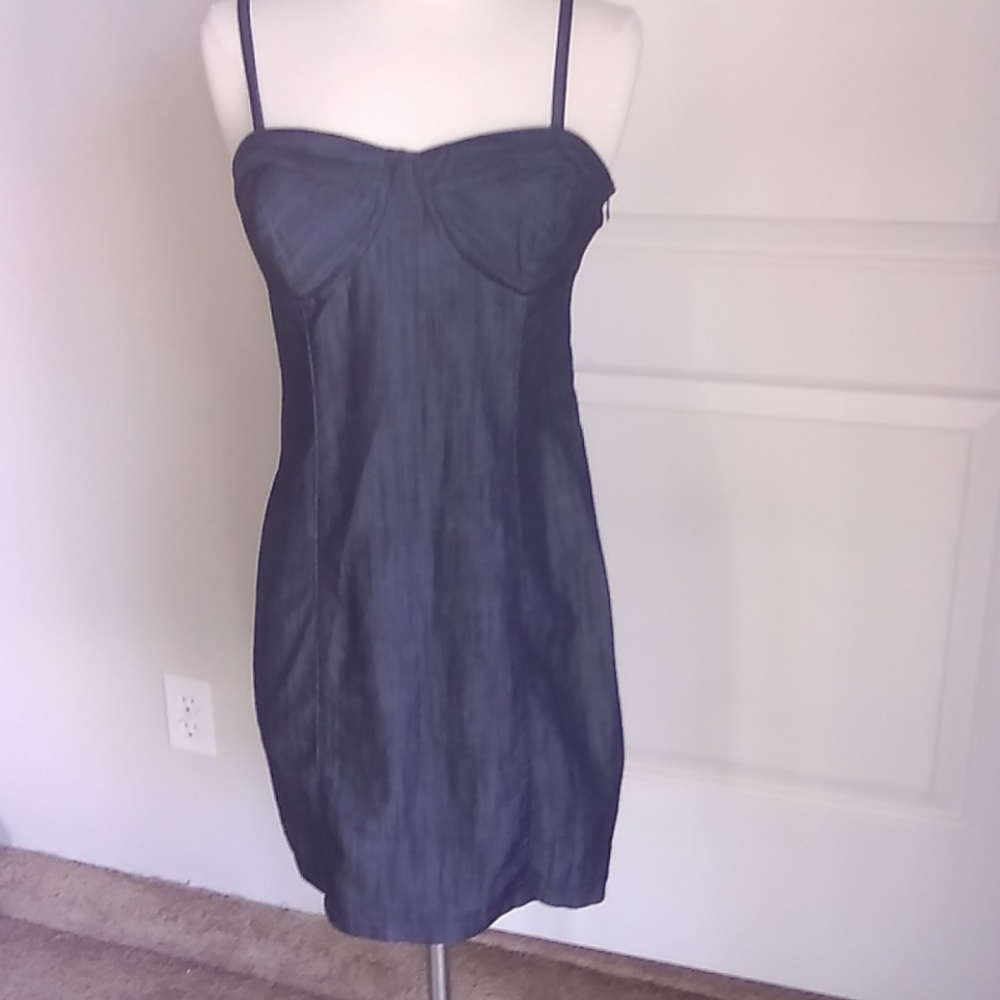 Guess sz M denim dress NWOT. Lace up back.